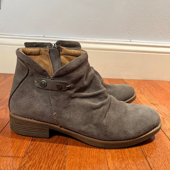 Comfortiva Ankle Boots  Size 7 Grey Charcoal Leather - Picture 1 of 6